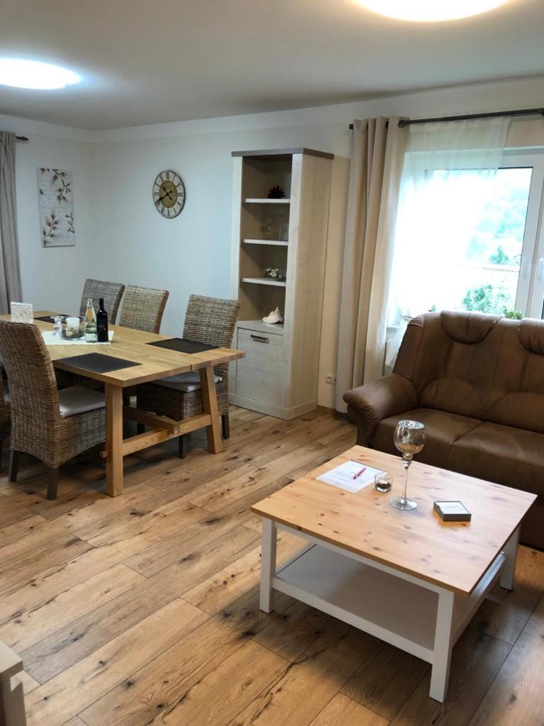 Haus Cornelia Διαμέρισμα Einruhr Εξωτερικό φωτογραφία